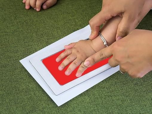 Inkless Baby Hand and Footprint Kit (Roposo listing)